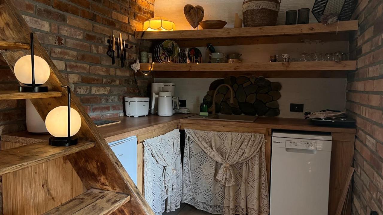 Apartamenty 3 Pory Roku Komarno 外观 照片